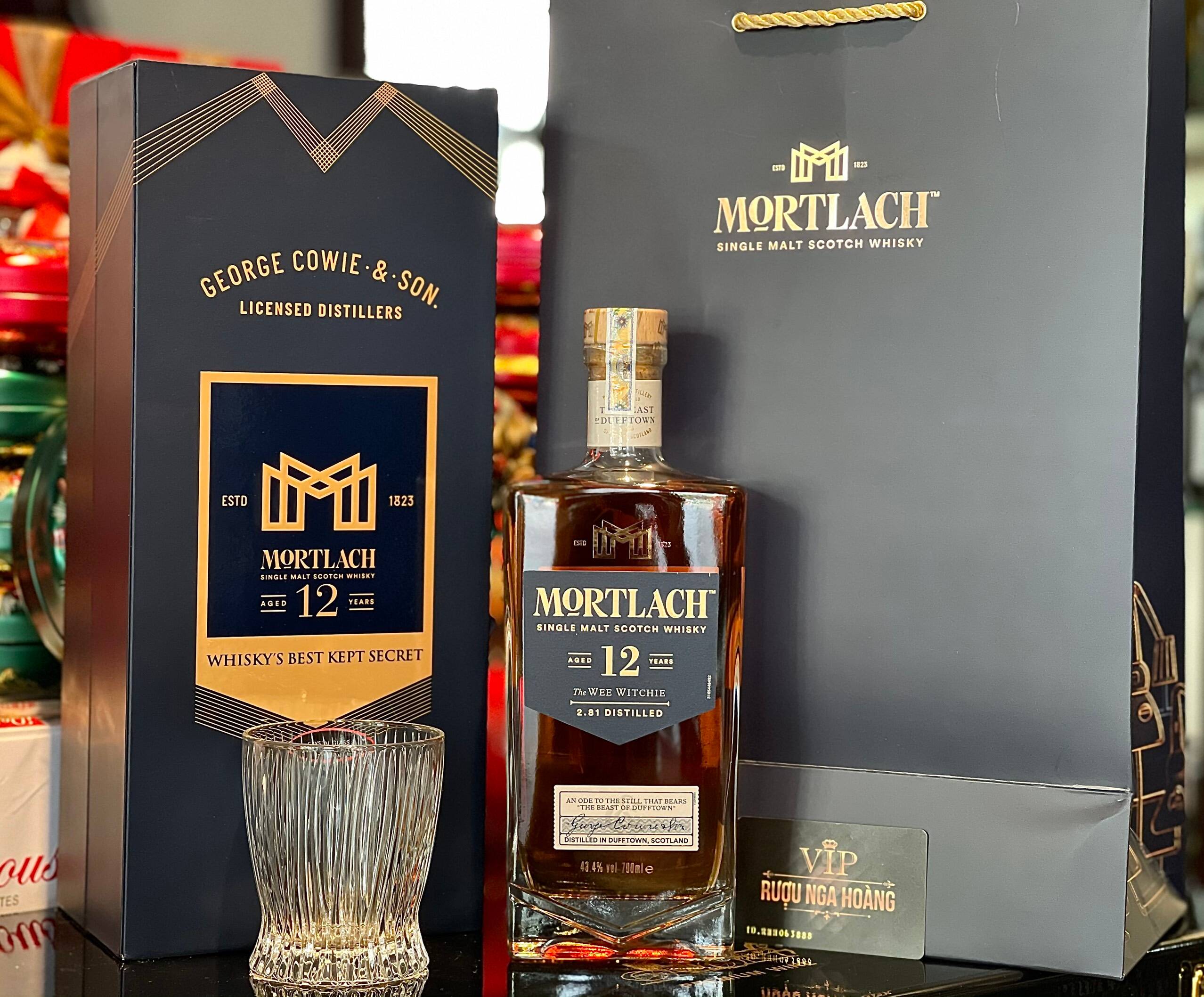mortlach-hop-qua-2022-mat-ngoai.jpg